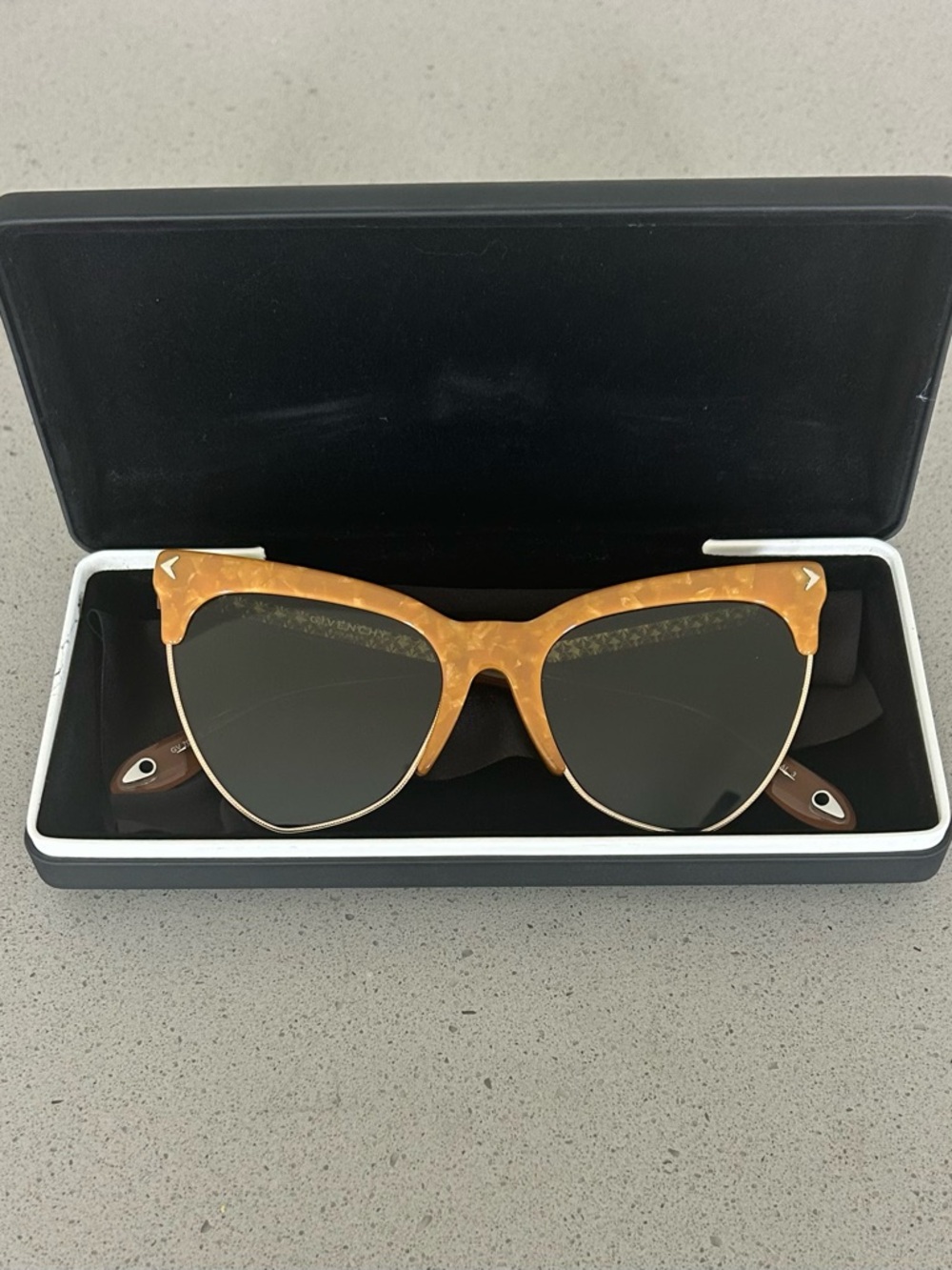 Givenchy Amber Tortoiseshell Cat-Eye Sunglasses, Like-new